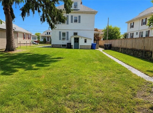 Photo - 231 Orchard St