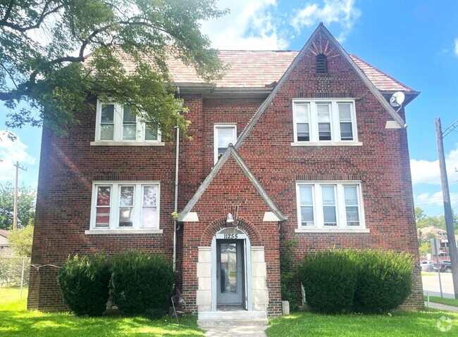 Building Photo - 11255 Charlemagne Ave Unit 12 Rental