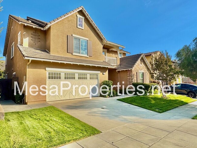 Photo - 1774 Wright Pl