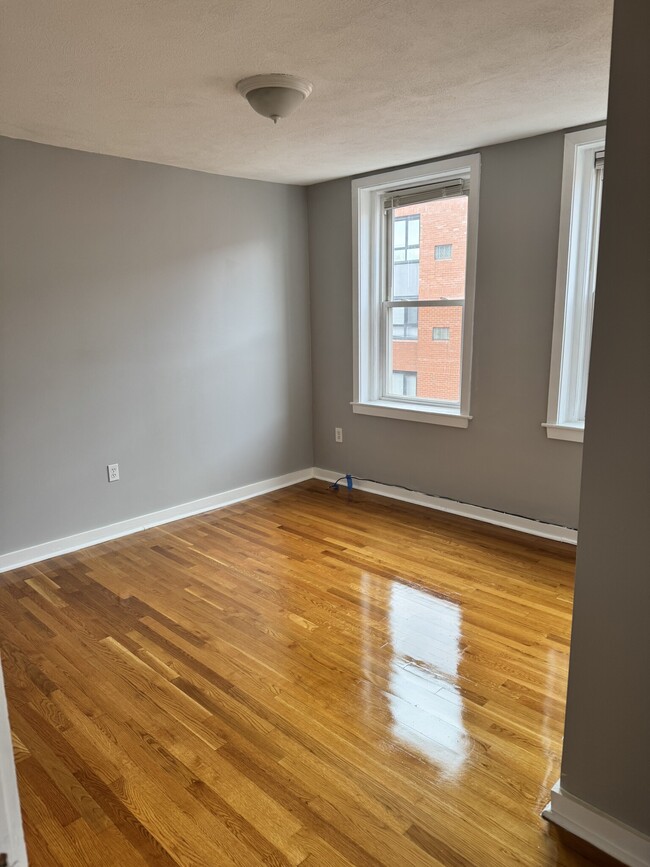 Photo - 145 Endicott St Unit 10