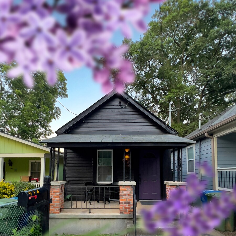 Photo - 914 Coleman St SW