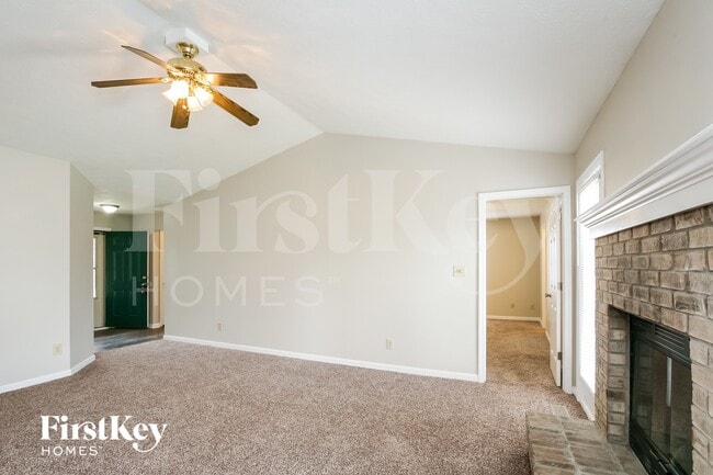 Photo - 221 Westridge Blvd