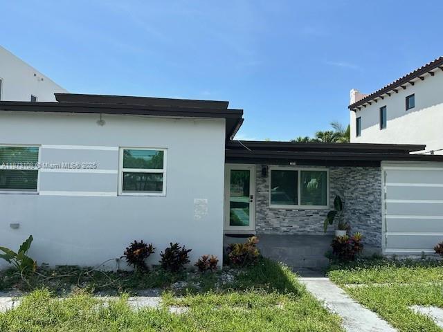 Building Photo - 1654 SW 19th St Unit A Rental