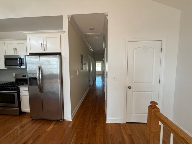 Photo - 398 Cator Ave Unit 2