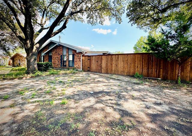 Photo - 2545 Norway Dr