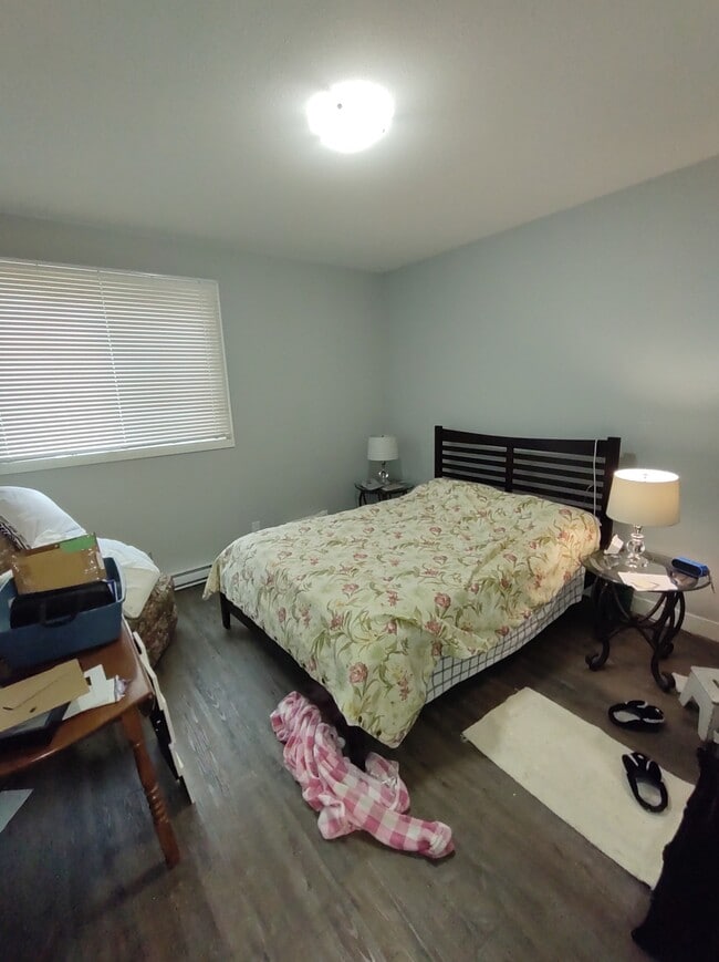 3937 Myers Frontage Rd