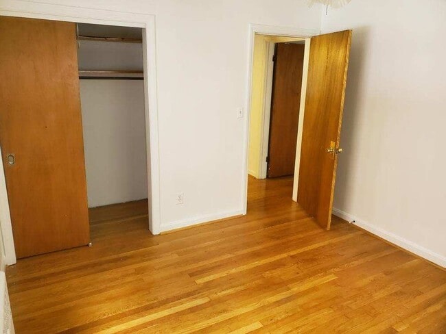 Building Photo - 6132 Dryden ave Unit 1