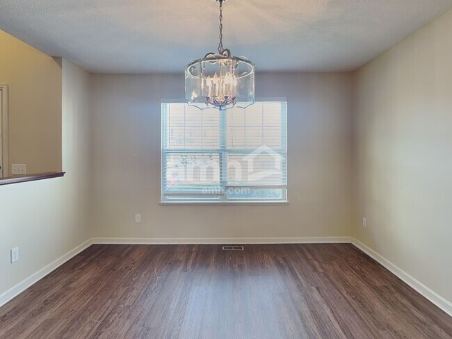 Photo - 924 Fresno St