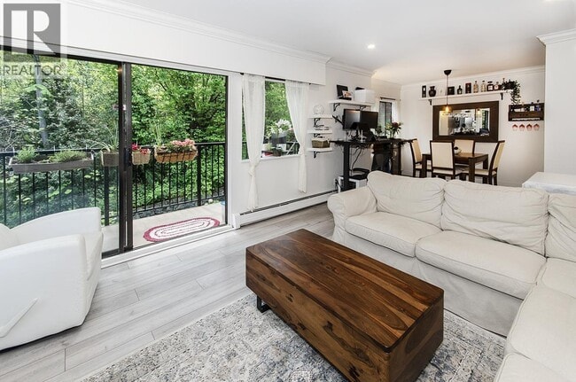 Photo - 195 Mary St Unit 209