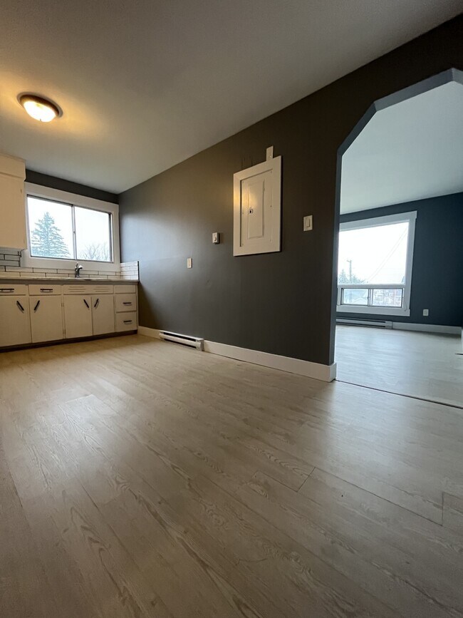 Photo - 46 Terris Ave Unité 5