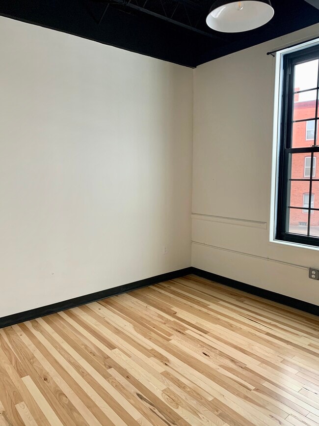 Photo - 181 Elm St Unit 103