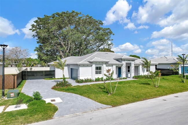 Building Photo - 27232 SW 159th Path