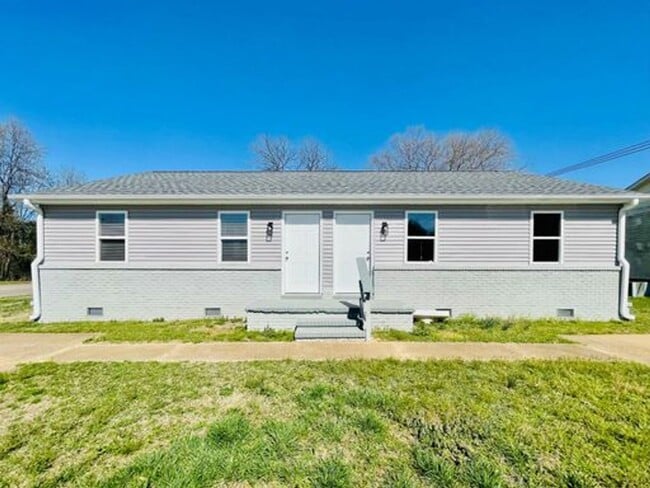 Building Photo - 8 Rossfield Cove Unit R/S (A)