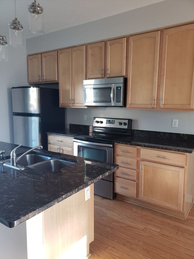 Photo - 1 Bed 1.5 Bath Townhome in King-Lincoln Br...