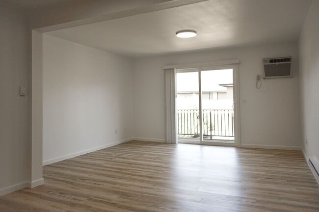Photo - Casa Grande Apartments