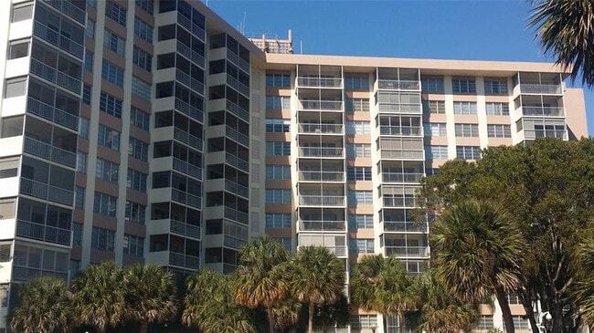 Photo - 10777 W Sample Rd Unidad 904 Rental