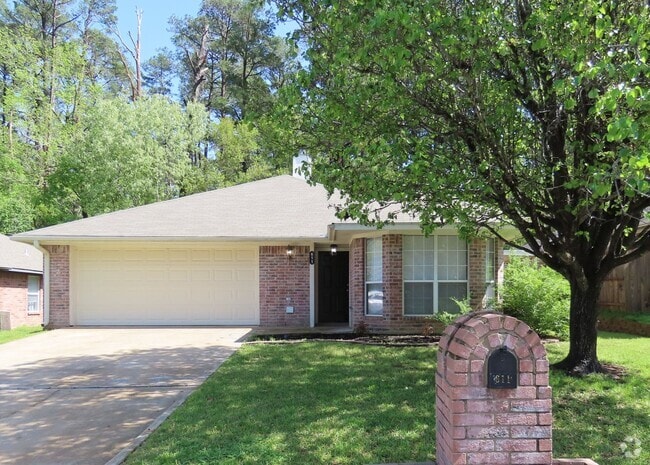 Building Photo - Charming 3 Bedroom, 2 Bath House in Flint-...