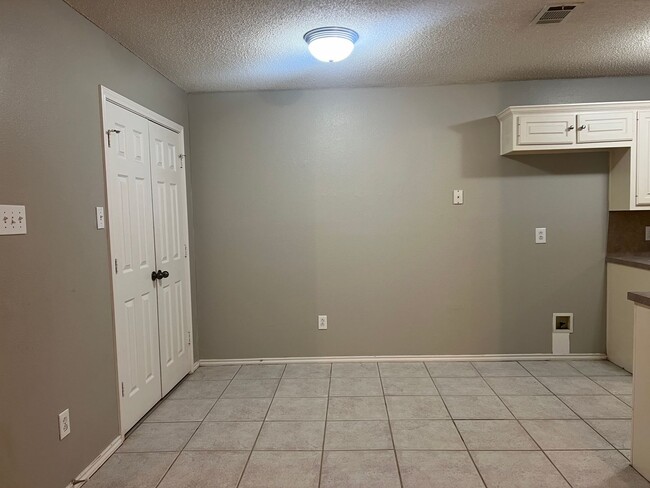 Photo - 2417 87th St Unit A