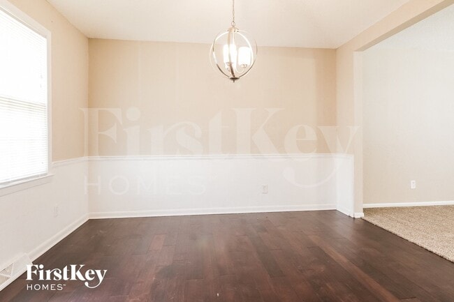 Photo - 5823 NW Aspen Ln