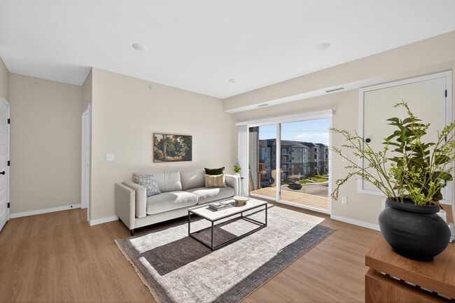 Photo - Grand 52 Apartments