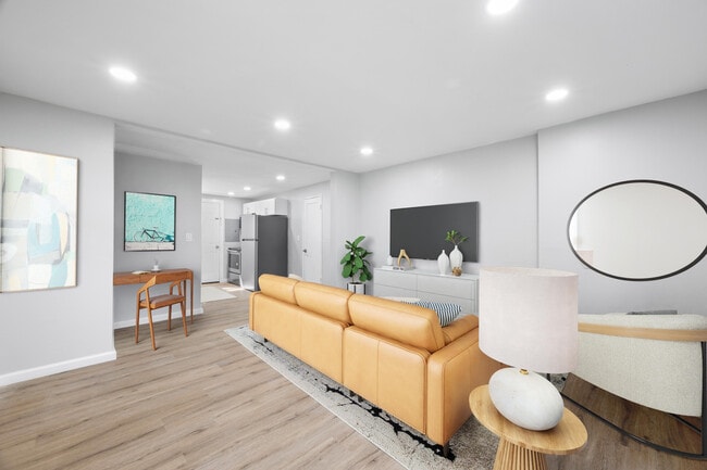 Photo - ReNew Groton