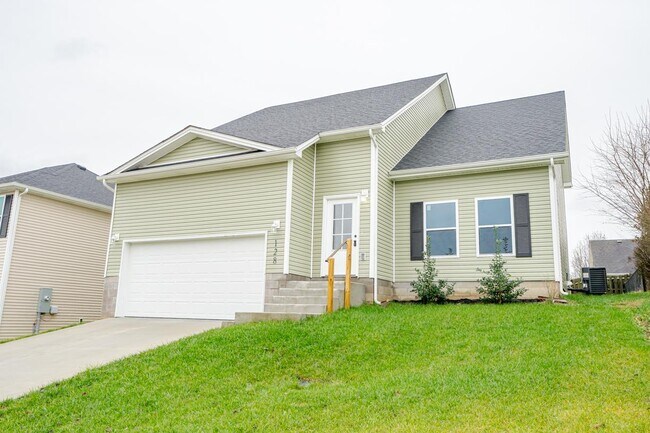 Photo - 128 Alumni Dr