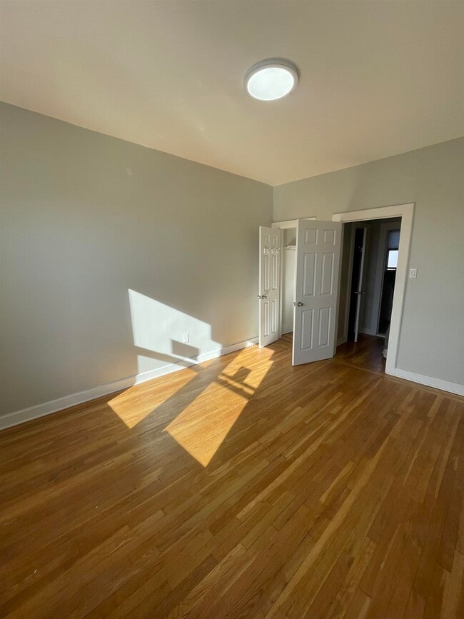 Photo - 120-122 W 39th St Unit C4