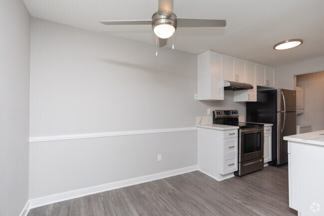 2HAB, 2BA - 880 ft² - The Ardent at Mill Creek