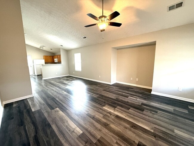 Photo - 3 Bedroom Home in the Village Wildwood Sub...
