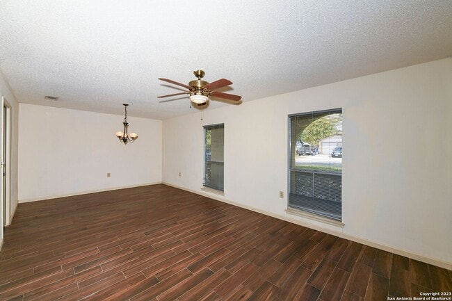 Photo - SPACIOUS 4-BEDROOM IN VALLEY FORGE