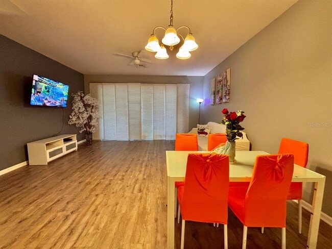 Photo - 26618 Castleview Way