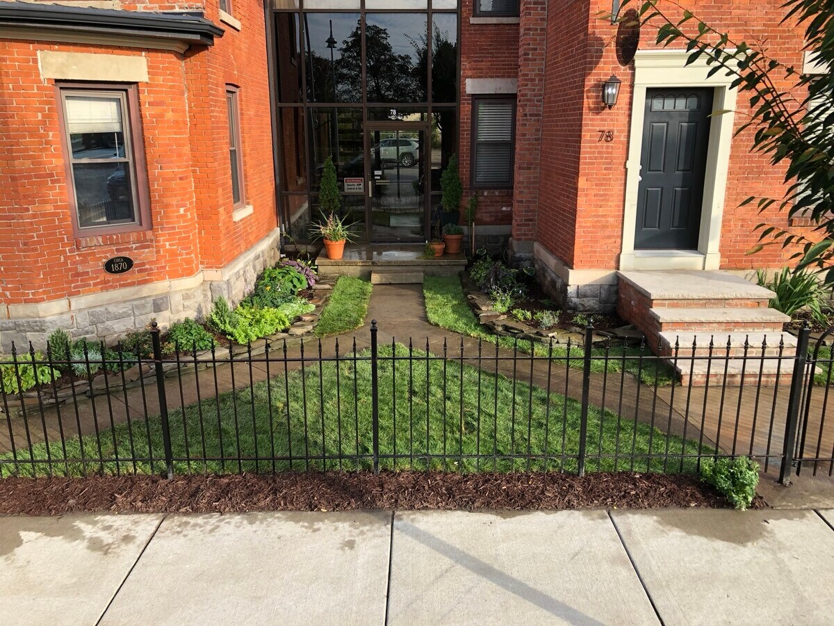 Photo - 80 Union St Unit up