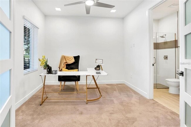 Photo - 212 E Pineloch Ave