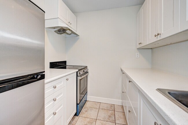 Photo - Parkdale Tower Apartments