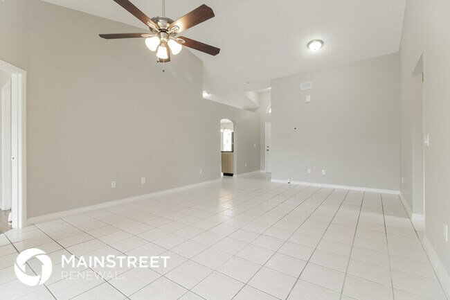 Photo - 1239 Whitewood Way