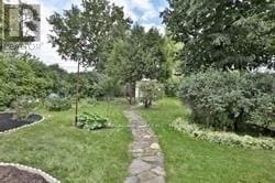 Photo - 25 Elgar Ave