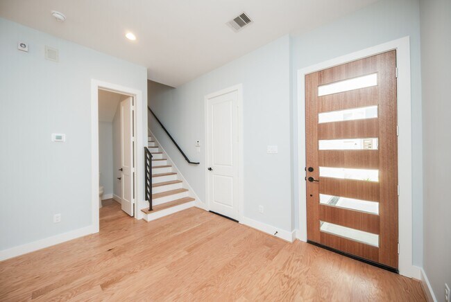 Photo - 1860 W Tidwell Rd