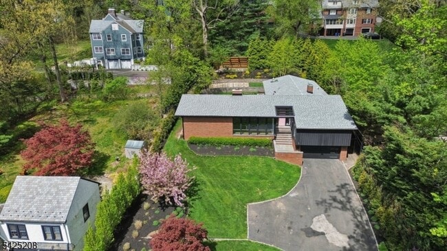 Photo - 293 Wyoming Ave