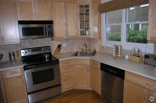 Building Photo - 120 Albion St Rental