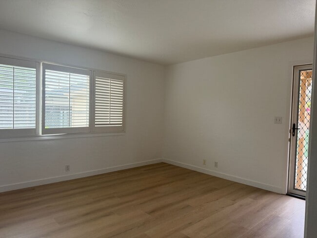 Photo - Campbell Charmer- 2 Bedroom 1 Bath Duplex with Garage