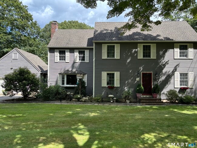 Building Photo - 70 Goose Hill Rd