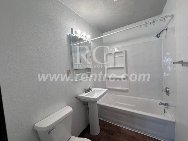 1203 Cleveland-