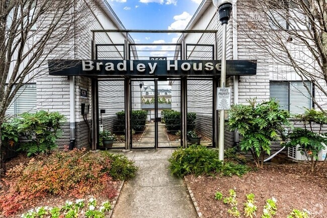 Building Photo - 3501 Roswell Rd Unit 103 Rental
