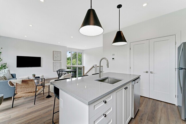 Photo - 155 Sanford Ave