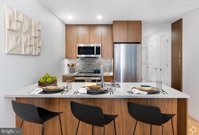 Building Photo - 210 S 12th St Unit 0B-1-15Q Rental