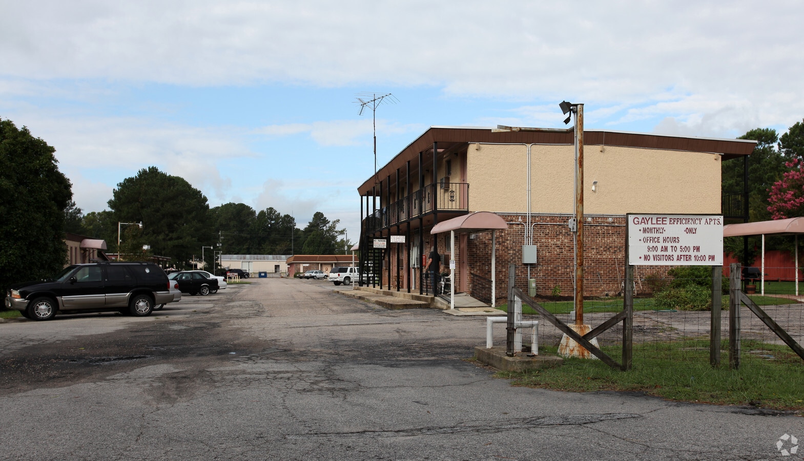 Gaylee Villa Apartments - Gaylee Villa Apartments