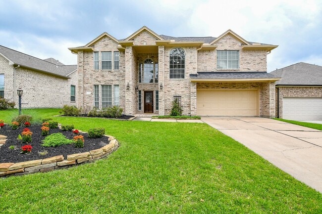 Photo - 241 Blue Hill Dr