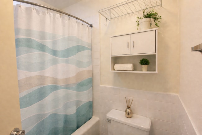 Photo - Awesome PL Location! Exclusive Garage! Balcony! Unit 4138 Udall St