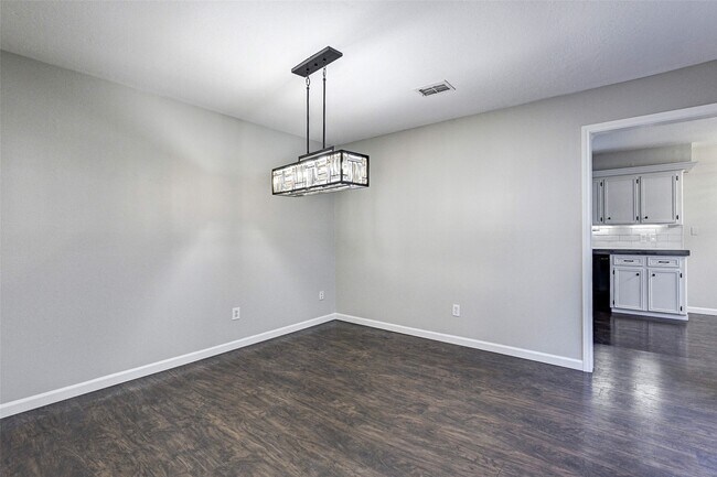 Photo - 15614 Oldridge Dr