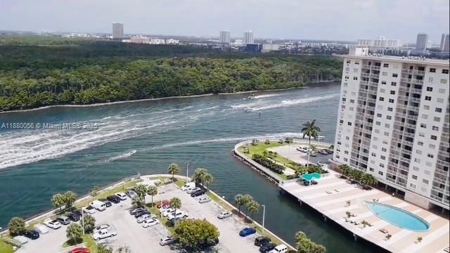 Photo - 500 Bayview Dr Unit 1821